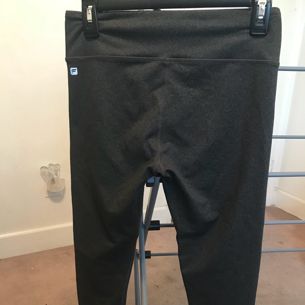 Fabletics capris dark gray